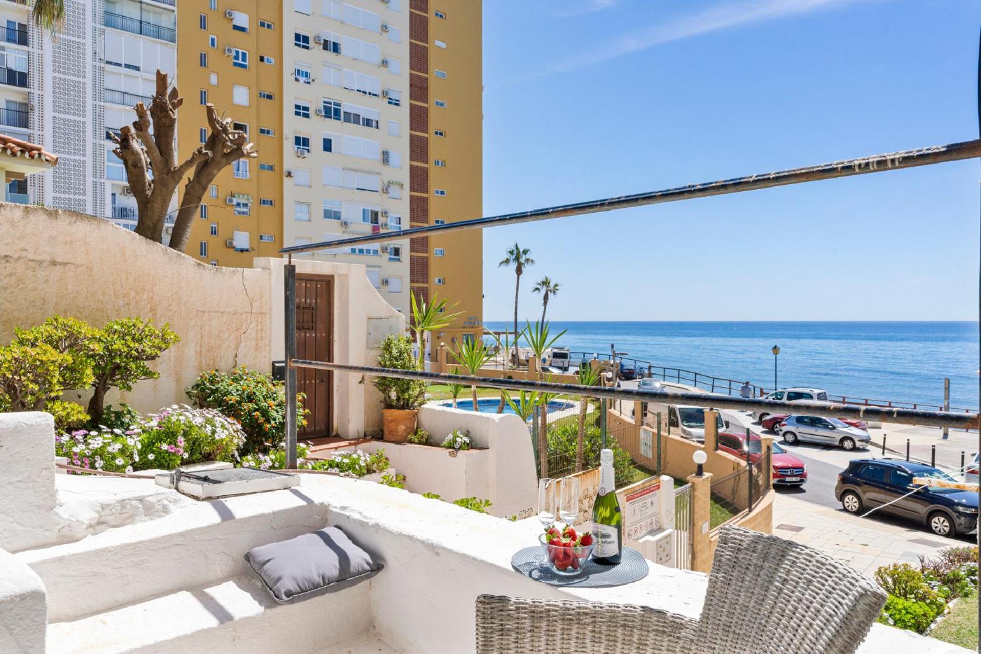 Beachfront Calahonda Apartment By Costarentals - Ref 89 Sitio de Calahonda المظهر الخارجي الصورة